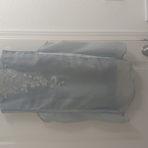 Designer top - Picture 4 of 5